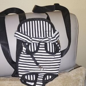 Never Used Small Pet Frontpack Carrier Adjustable Black And White